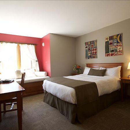 Howe Sound Inn & Brewing Company Squamish Dış mekan fotoğraf